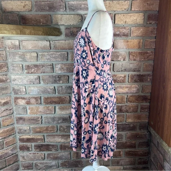 TORRID Pink/Blue/White Floral Print Sweetheart Dress - Picture 2 of 11